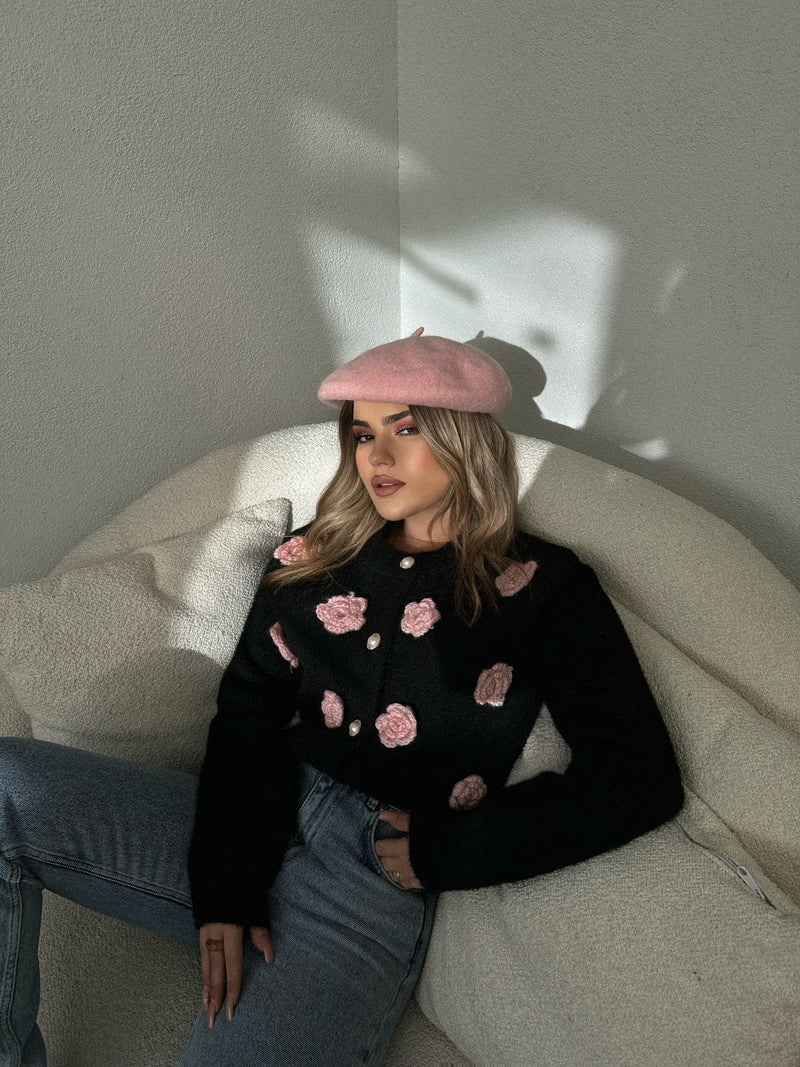 PULOVER ME LULE ROZE DHE KOPSA PARA