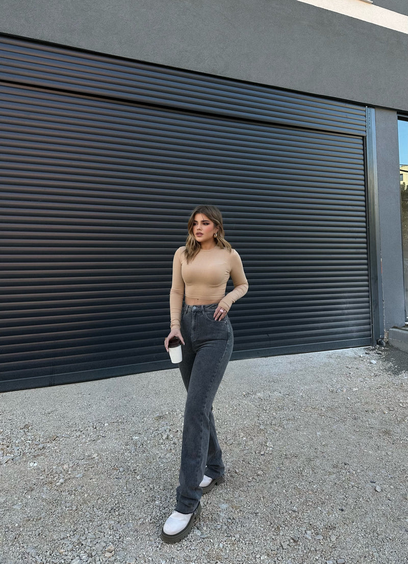 CROP TOP ME KRAHE TE GJATA