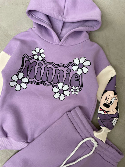 KOSTUM SPORTIV ME MINNIE MOUSE