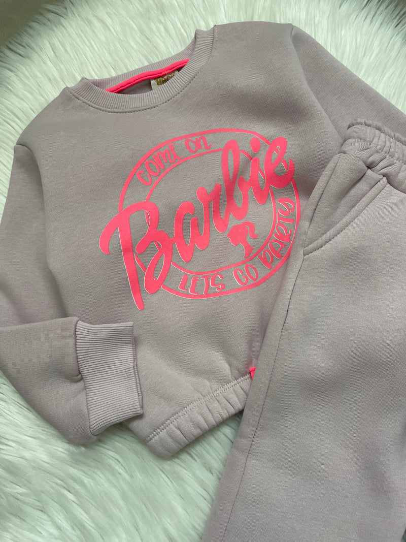 KOSTUM SPORTIV ME DIZENJO BARBIE