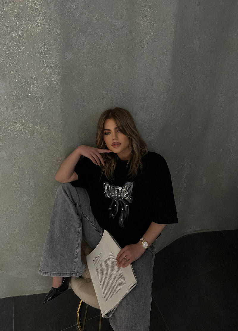 T-SHIRT ME SHKRIM DHE GURE NE PJESEN PARA