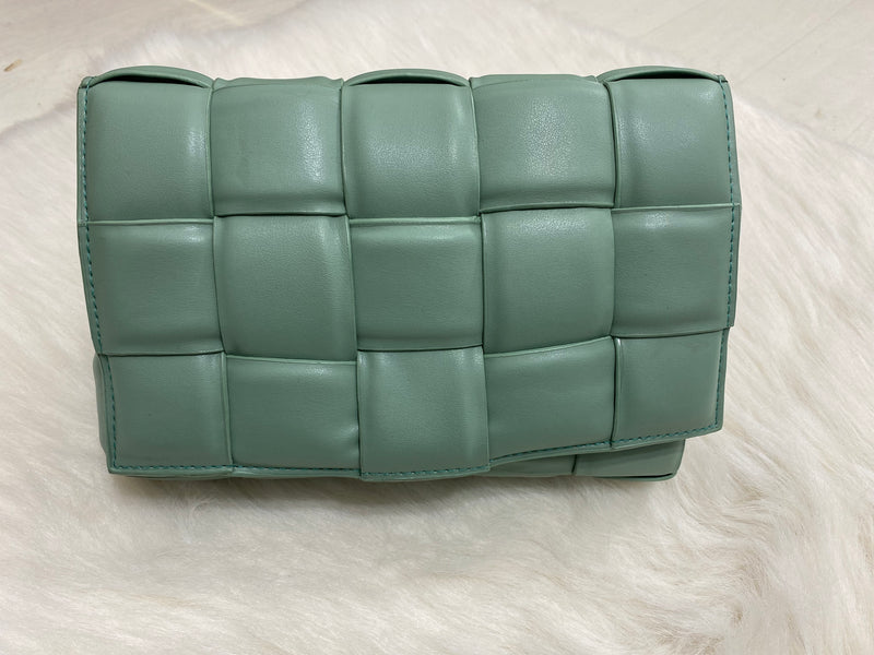 ÇANTE LEKURE