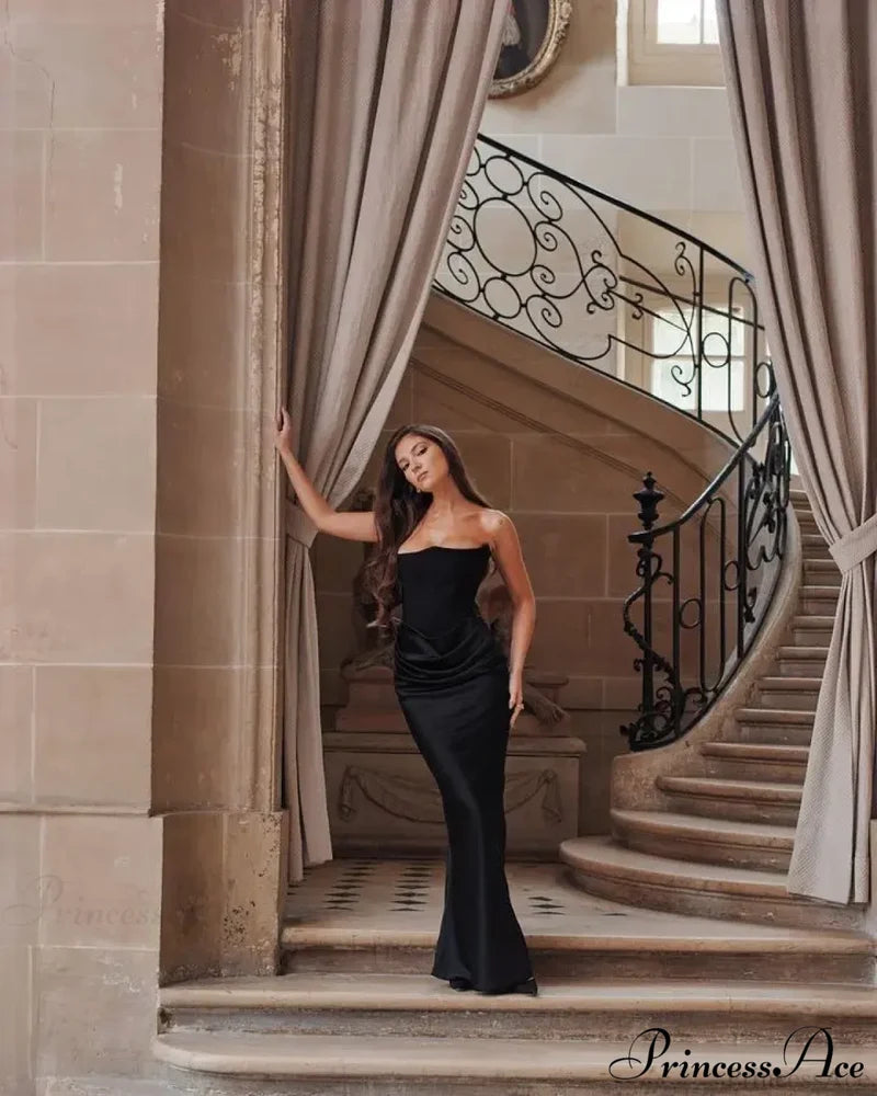Black Corset Tube Charming Satin Maxi Dress
