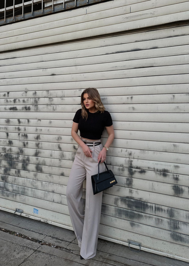 CROP TOP I THJESHTE