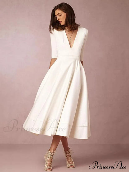 Elegant White V-Neck Evening Dress With Half Sleeves S / Black Dresses