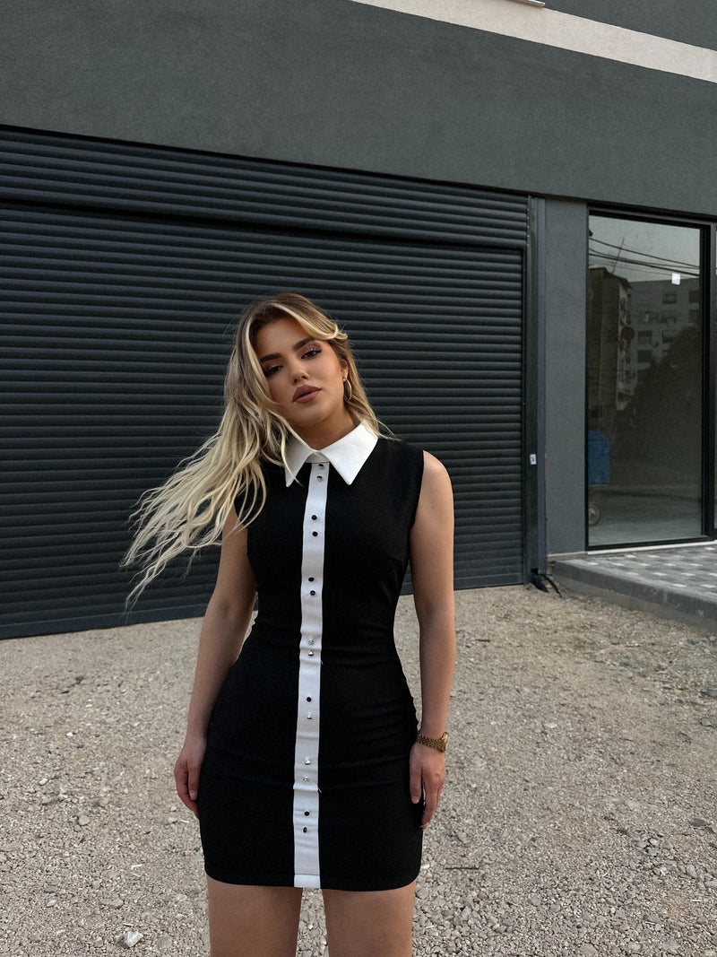 FUSTAN ME JAKE TE BARDHE