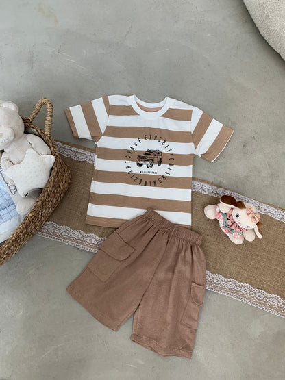 SET BLUZE ME VIZA DHE PANTALLONA TE SHKURTER