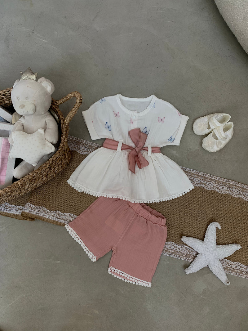 SET BLUZE E GJATE DHE PANTALLONA TE SHKURTER