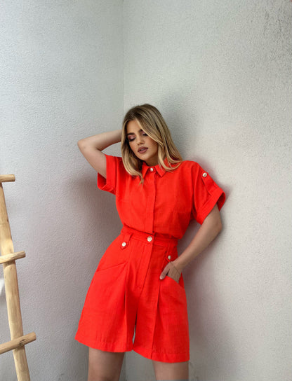 JUMPSUIT ME KRAHE TE SHKURTER DHE KOPSA GOLD