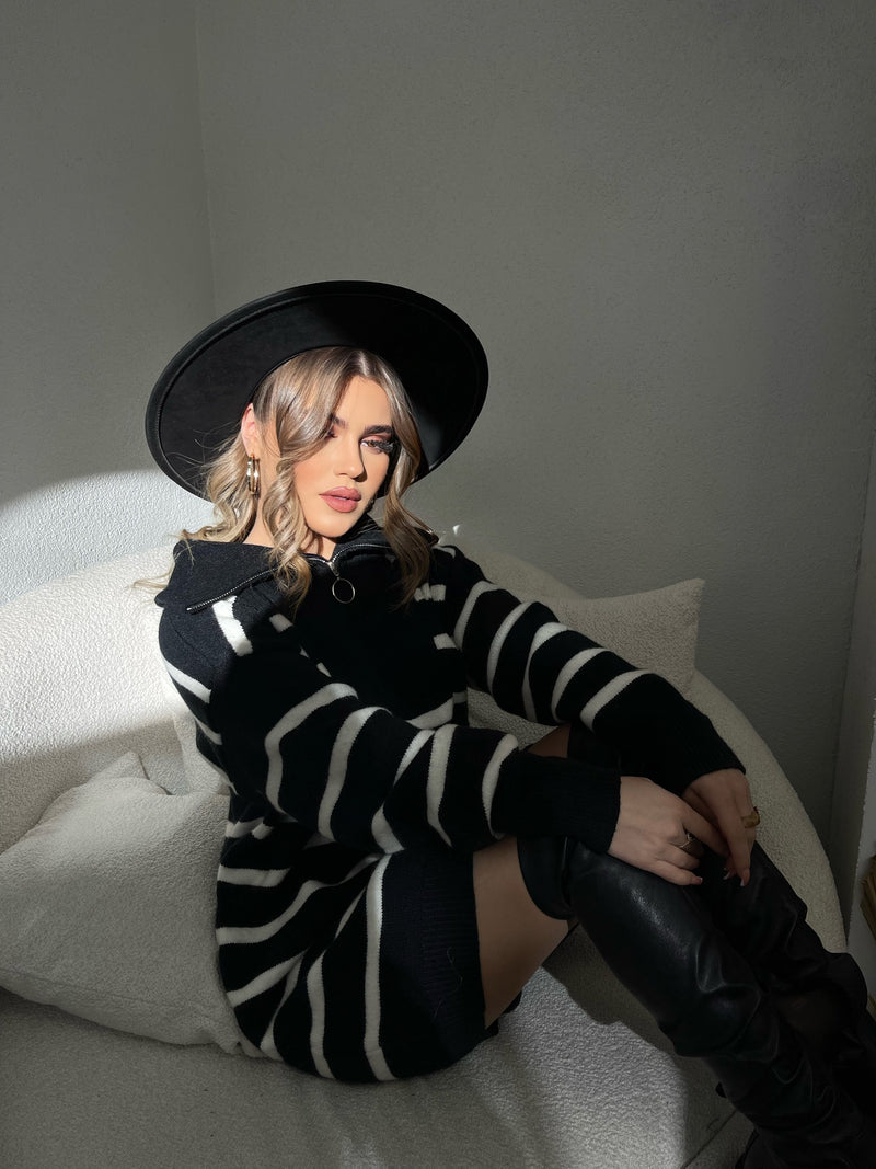 FUSTAN ME JAKE ME ZINXHIR