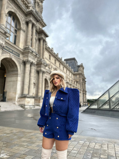 KOSTUM PARISIEN XHAKETE ME VATA DHE PANTALLONA TE SHKURTER