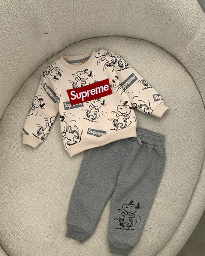 KOSTUM SPORTIV SUPREME