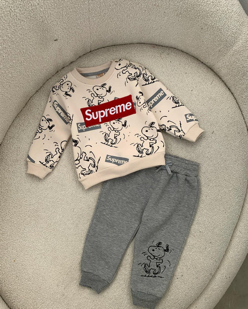 KOSTUM SPORTIV SUPREME