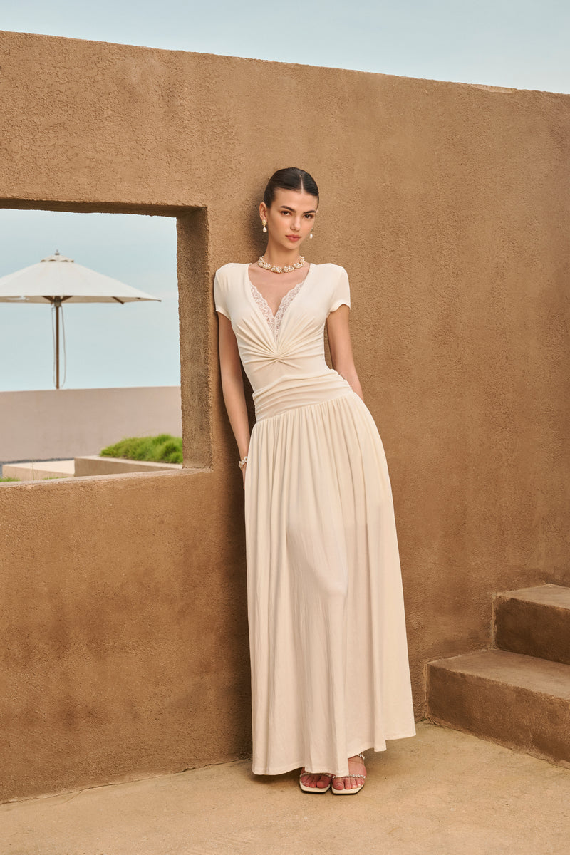 Lace V-neck ruched maxi dress