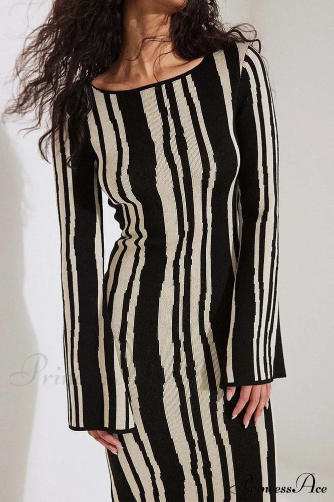 Long Sleeve Knitted Dress With Contrast Color Black / L Maxi Dresses