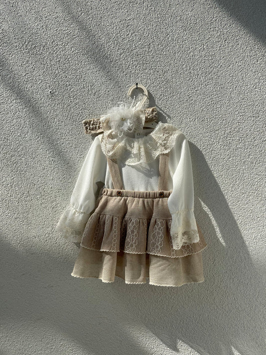 PALICETA ME DANTELLE
