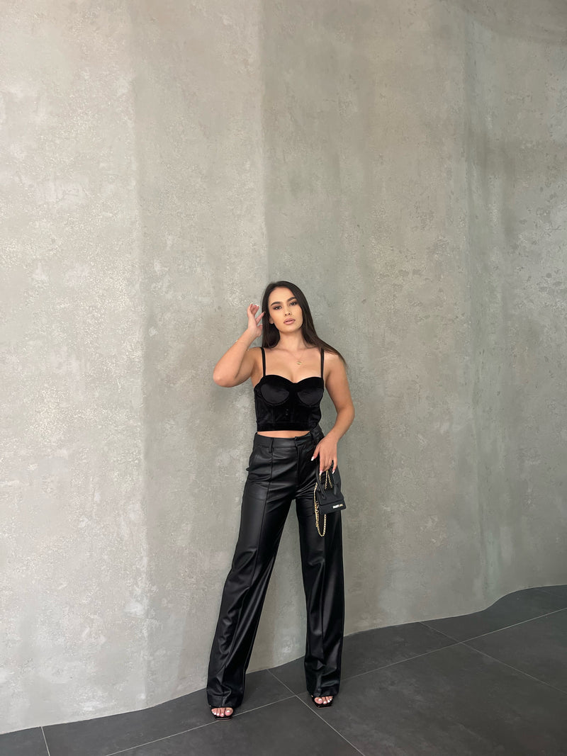PANTALLONA TE GJERA LEKURE