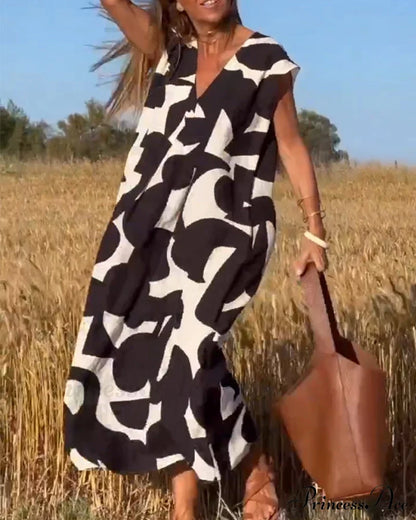 V-neck printed dress Black 23BF Casual Dresses Clothes Dresses Spring Summer