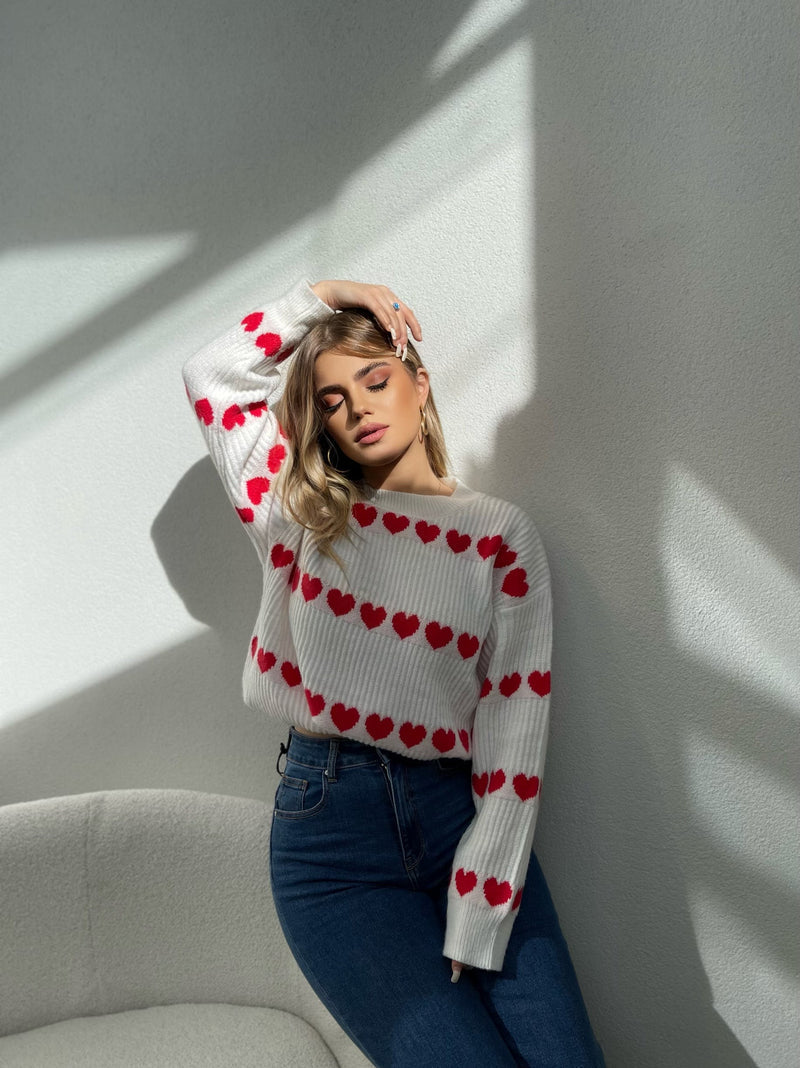 PULOVER ME ZEMRA TE KUQE