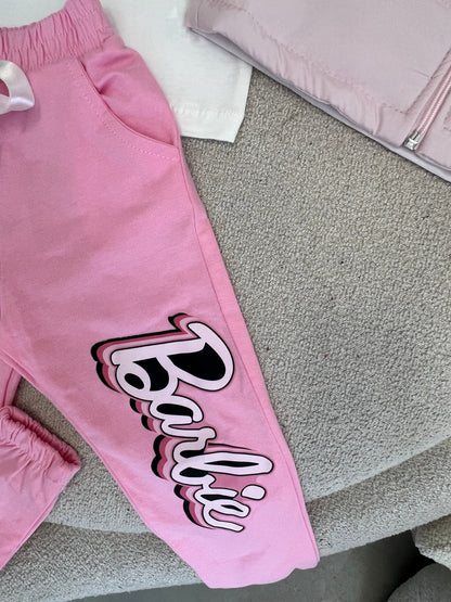 SET ME TRE PJESE ME DIZENJO BARBIE