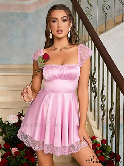 Square Neck Flowy Ruched Bust Dress With Lace S / Black White Lace Dress