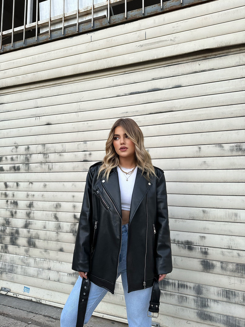 XHAKETE LEKURE E GJATE ME XHEPA PERPARA